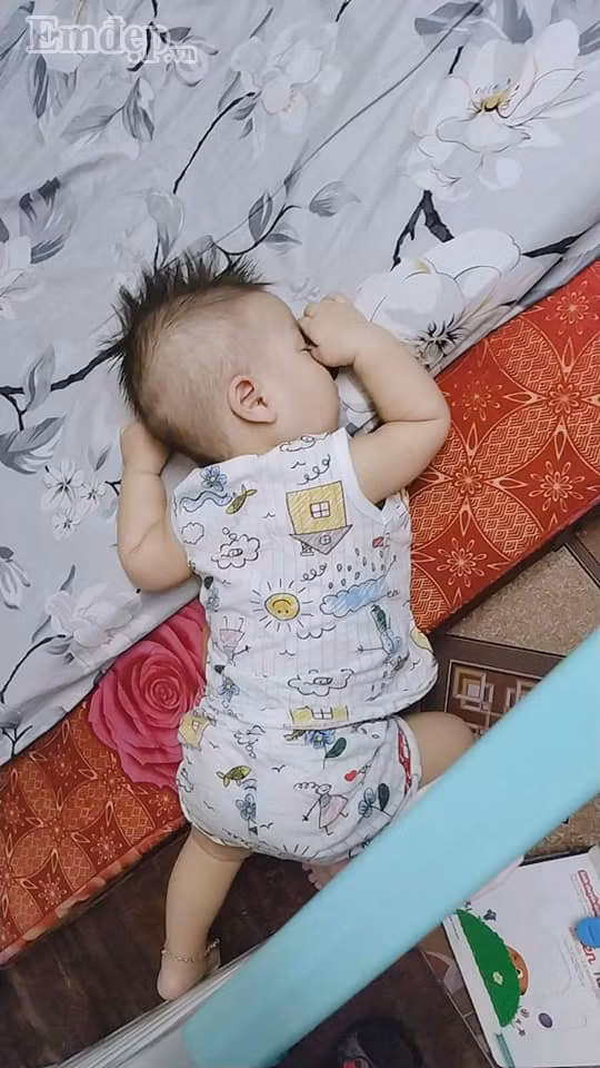 Tuyệt chiêu cai ti đêm“một phát ăn ngay” của mẹ Hưng Yên khiến mẹ nhàn con khoẻ 