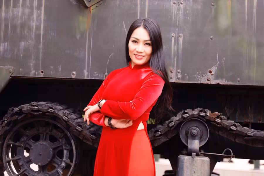 Ca sĩ, nghệ sĩ ưu tú Minh Thu từng thể thiện rất thành công nhiều sáng tác của Phó Đức Phương và Phú Quang.