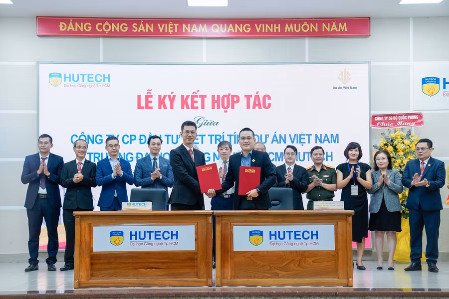 HUTECH ký kết với các Doanh nghiệp và Tổng hội Xây dựng Việt Nam