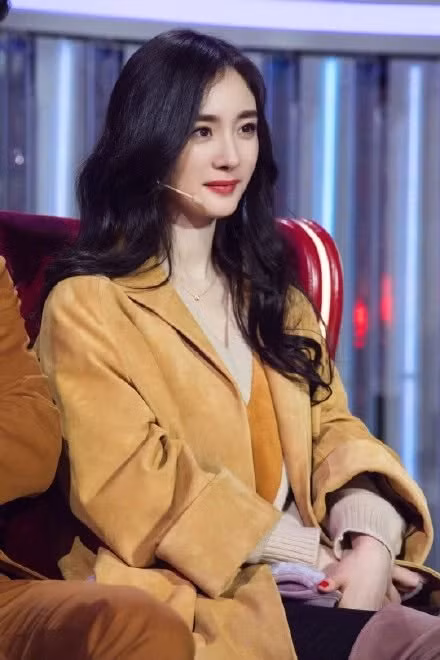 Rộ nghi vấn Dương Mịch cùng Ngụy Đại Huân về chung một nhà ảnh 6 Rộ nghi vấn Dương Mịch cùng Ngụy Đại Huân dọn về nhà sống chung với nhau? ảnh 6