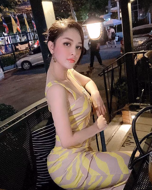 dien ao dai trang don gian trong le cuoi em chong, chi dau bao thy van xinh dep kho cuong - 5