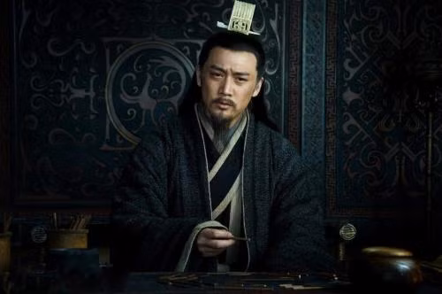 Tam Quốc: Thục Hán có rất nhiều hàng tướng nổi tiếng nhưng Gia Cát Lượng đã quá bất công với người này? - Ảnh 3 Tam Quốc: Thục Hán có rất nhiều hàng tướng nổi tiếng nhưng Gia Cát Lượng đã quá bất công với người này? - Ảnh 3