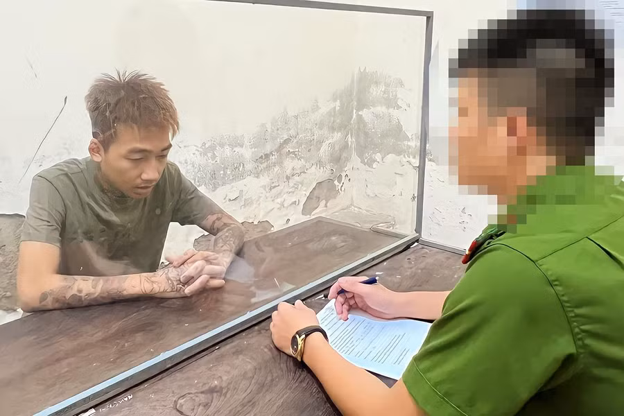 Phạm Duy Đạt là đối tượng trực tiếp chém ông V. Phạm Duy Đạt là đối tượng trực tiếp chém ông V.