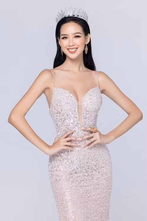 Á hậu 1 Lê Nguyễn Bảo Ngọc.
