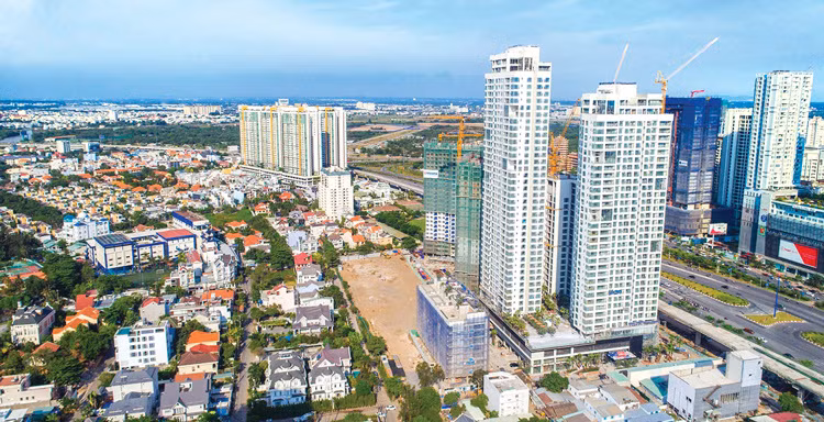 Doanh nghiệp bất động sản TPHCM vẫn đối mặt nhiều khó khăn và thách thức trong năm 2021.