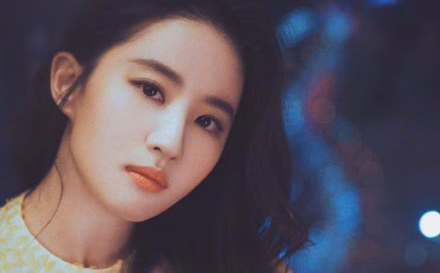 Là đại mỹ nhân, nhưng chỉ vì điều này mà Lưu Diệc Phi bị cho là xấu nhất nhà ảnh 12 Là đại mỹ nhân, nhưng chỉ vì điều này mà Lưu Diệc Phi bị cho là xấu nhất nhà ảnh 12
