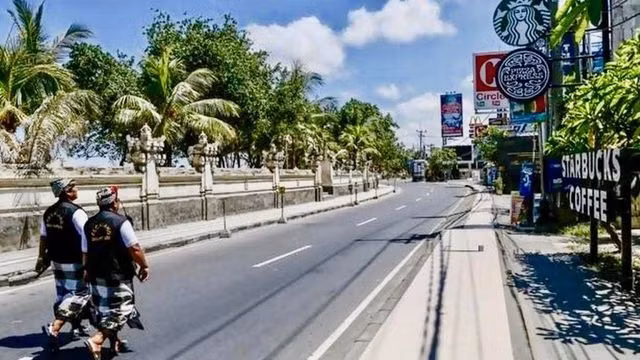 Tục lệ mai táng gây ám ảnh của người dân đảo Bali ảnh 6 Tục lệ mai táng gây ám ảnh của người dân đảo Bali ảnh 6