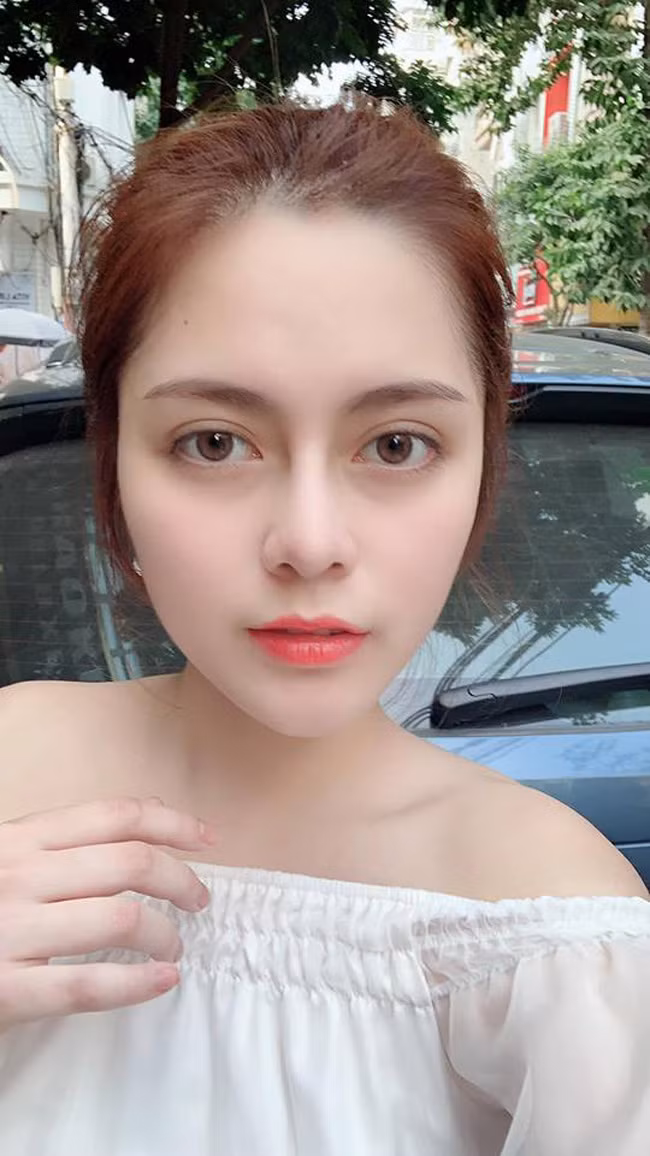 Loạt gái xinh tên Anh nóng bỏng chẳng kém Trâm Anh World Cup hình ảnh 9 loat gai xinh ten anh nong bong chang kem tram anh world cup hinh anh 9