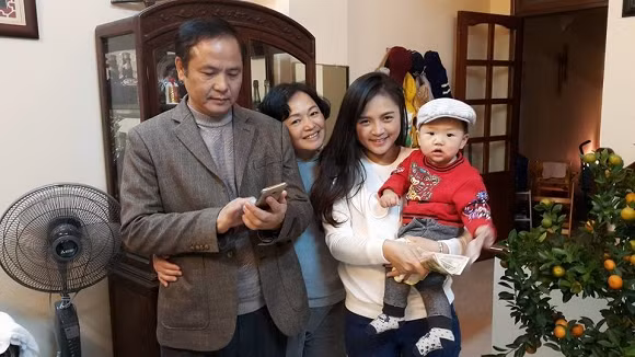 Khoe ảnh ngày bé, My sói Thu Quỳnh hé lộ nhan sắc mẹ ruột thời trẻ đẹp đến ngỡ ngàng-7