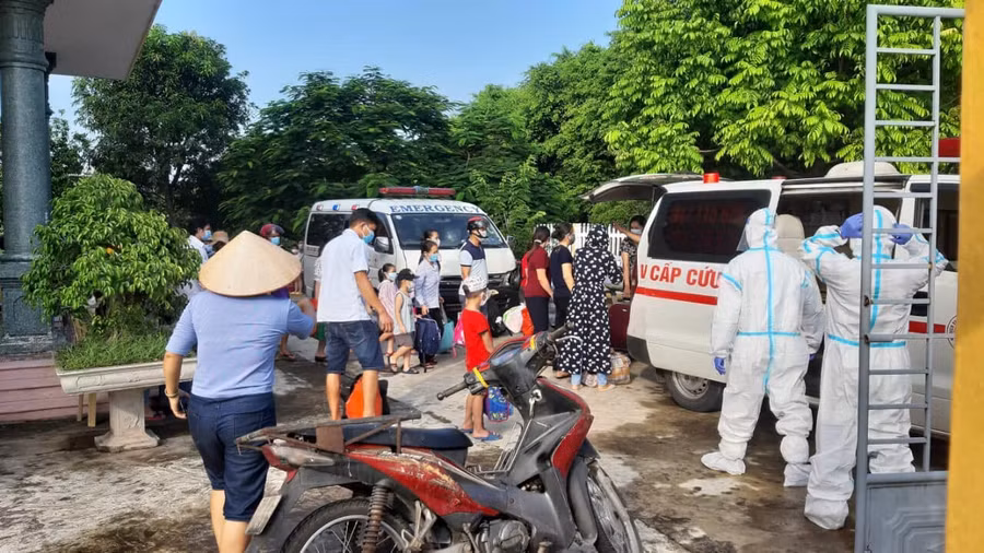Nam Định phát hiện thêm ca dương tính, cách ly nhiều học sinh ở Hải Hậu