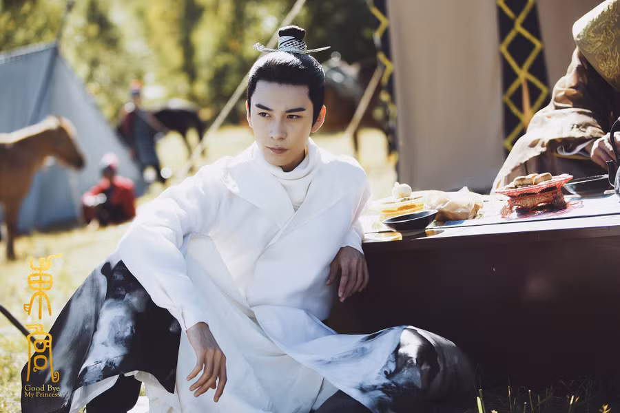 Top 5 nam thần cổ trang Hoa Ngữ khiến fan nữ điêu đứng nửa đầu 2019: Số 3 nổi nhất và cũng bị "xỉ vả" nhiều nhất! - Ảnh 8. Top 5 nam thần cổ trang Hoa Ngữ khiến fan nữ điêu đứng nửa đầu 2019: Số 3 nổi nhất và cũng bị "xỉ vả" nhiều nhất! - Ảnh 8.