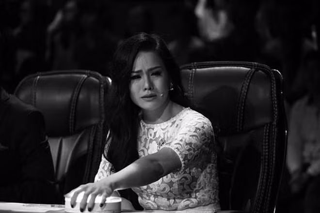 doi giong bao cua nhat kim anh va 4 tu khoa soc: gia canh, chi gai, tu tu, tinh truong! - 9