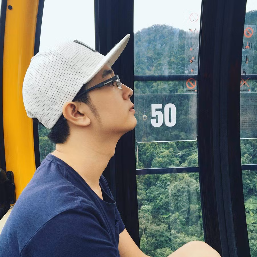 Midu khoe ảnh cậu em trai bảnh bao, giống chị như đúc ảnh 7