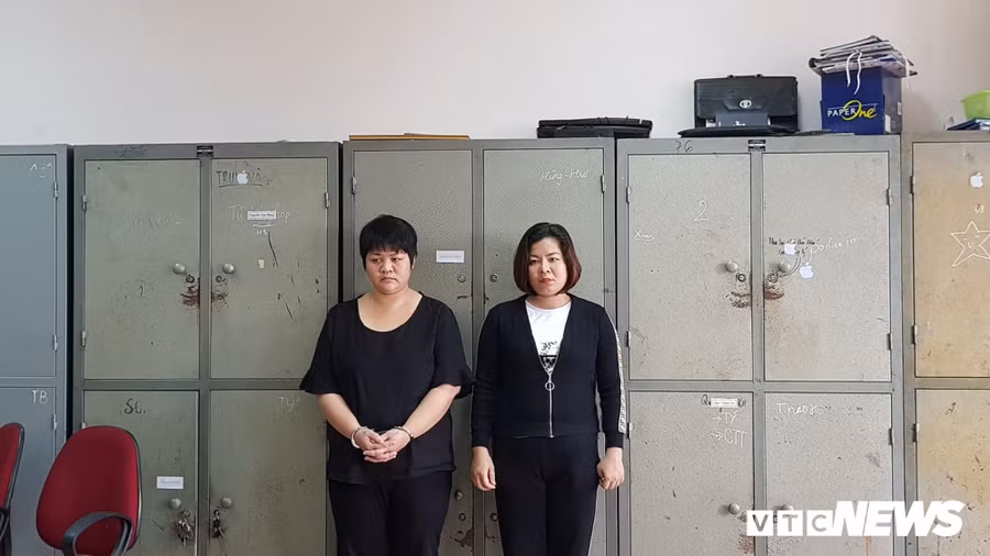 Lua shipper bang tuyen viec lam qua mang, 2 nu quai chiem doat hang tram trieu dong hinh anh 1