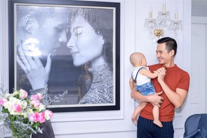 Thăm tổ ấm của cặp vợ chồng ngôn tình đáng "ghen tị" nhất nhì showbiz Việt ảnh 4 Thăm tổ ấm của cặp vợ chồng ngôn tình đáng "ghen tị" nhất nhì showbiz Việt ảnh 4