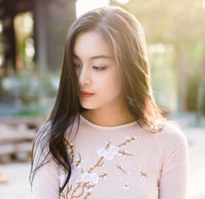 Những nữ sinh từng nổi đình đám một thời bây giờ ra sao? - Ảnh 30. Những nữ sinh từng nổi đình đám một thời bây giờ ra sao? - Ảnh 30.
