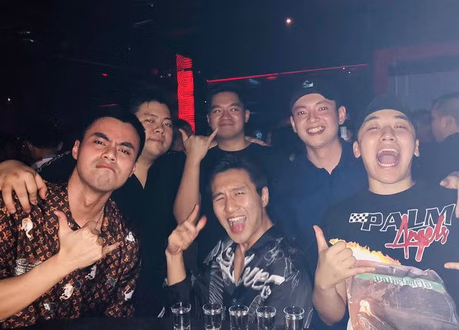 Seungri và gia đình chủ tịch Tân Hoàng Minh ở Việt Nam thân mức nào? ảnh 7 Seungri va gia dinh chu tich Tan Hoang Minh o Viet Nam than muc nao? hinh anh 7