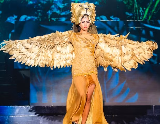 Top 10 quốc phục đẹp nhất Hoa hậu Hòa bình Quốc tế 2019.