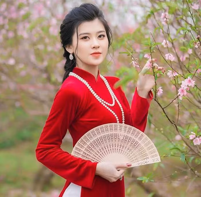 Dàn hot girl tài sắc của ĐH Luật Hà Nội ảnh 13 Dàn hot girl tài sắc của ĐH Luật Hà Nội ảnh 13