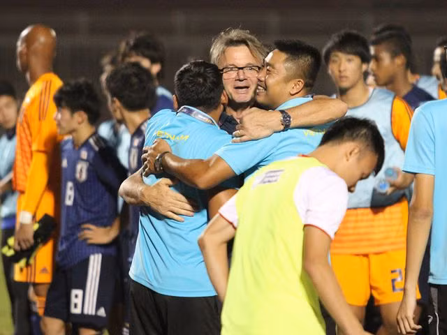U19 Việt Nam nằm trong số 4 đại diện Đông Nam Á chắc chắn có vé tham dự giải U19 châu Á U19 Việt Nam nằm trong số 4 đại diện Đông Nam Á chắc chắn có vé tham dự giải U19 châu Á