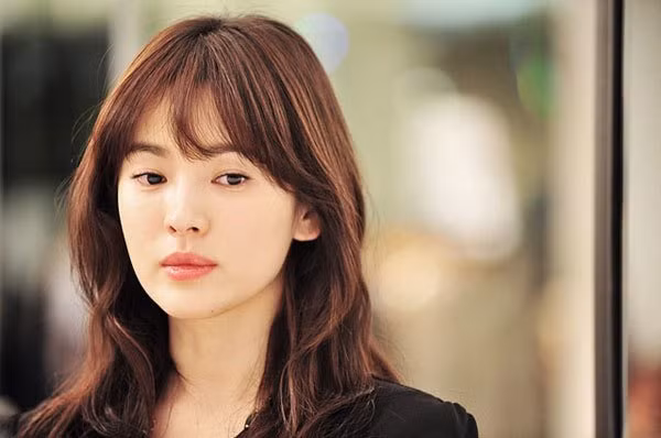 len song voi mai toc tem ngan cun, song hye kyo thay doi day ca tinh va manh me - 6