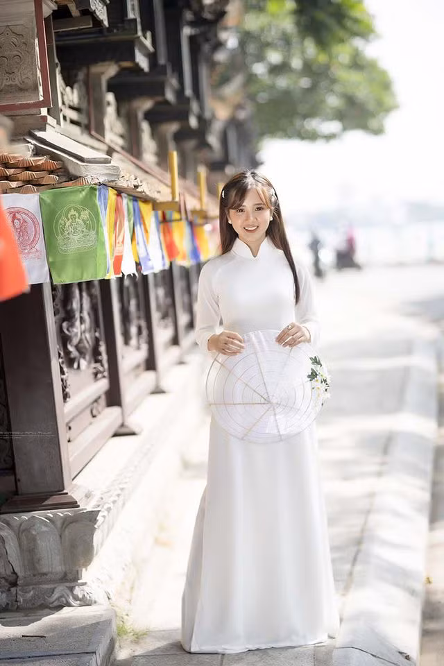Anh73.