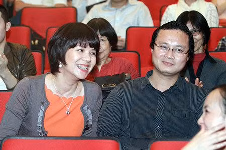 to am it nguoi biet cua 3 mc vtv "gao coi", nguoi thu ba cuc cuong con gai - 2