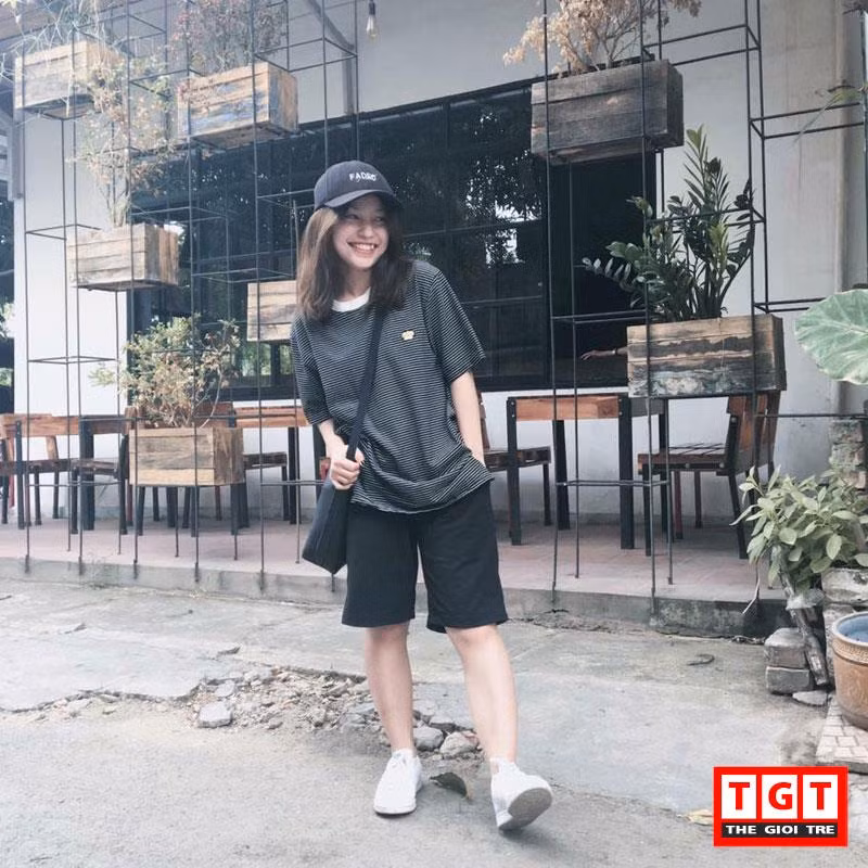 Cô nàng “nấm lùn” 1m52 cực phong cách & nổi tiếng của Học viện Ngân hàng ảnh 3