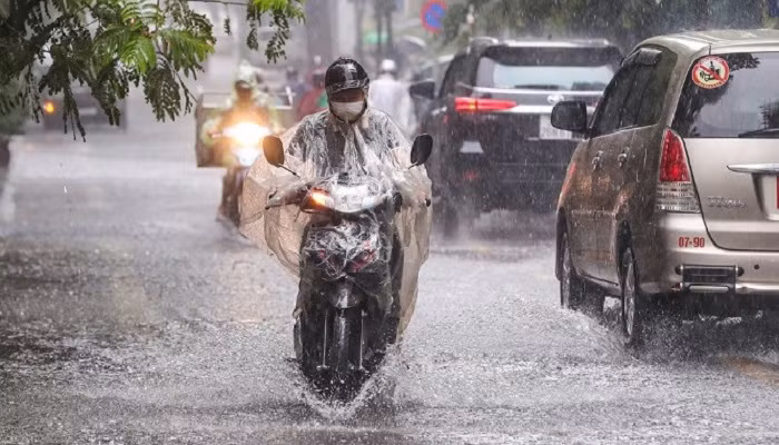 Thời tiết cuối tuần Bắc Bộ mưa to, Nam Bộ ngày nắng, chiều tối mưa dông