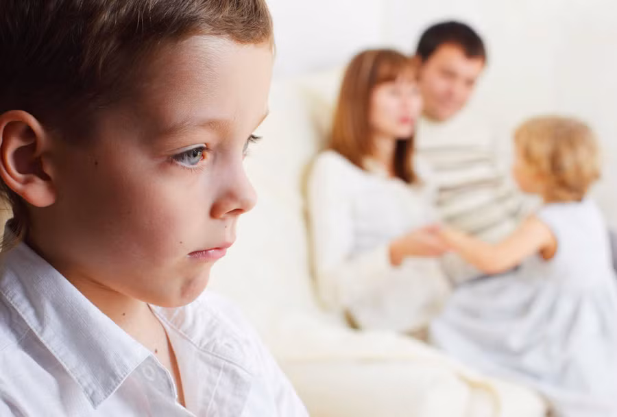 Áp lực quá mức về thành tích là điều tồi tệ nhất đối với trẻ em và tạo ra kết quả tiêu cực. (Ảnh: ITN). Áp lực quá mức về thành tích là điều tồi tệ nhất đối với trẻ em và tạo ra kết quả tiêu cực. (Ảnh: ITN).