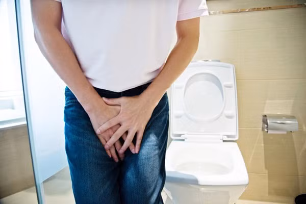 5 dấu hiệu ung thư sớm thường bị quý ông bỏ qua: Phát hiện muộn có thể không còn cơ hội-2
