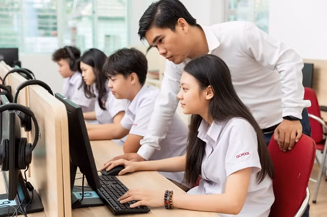 Học sinh THPT đang theo học tại hệ thống của NHG