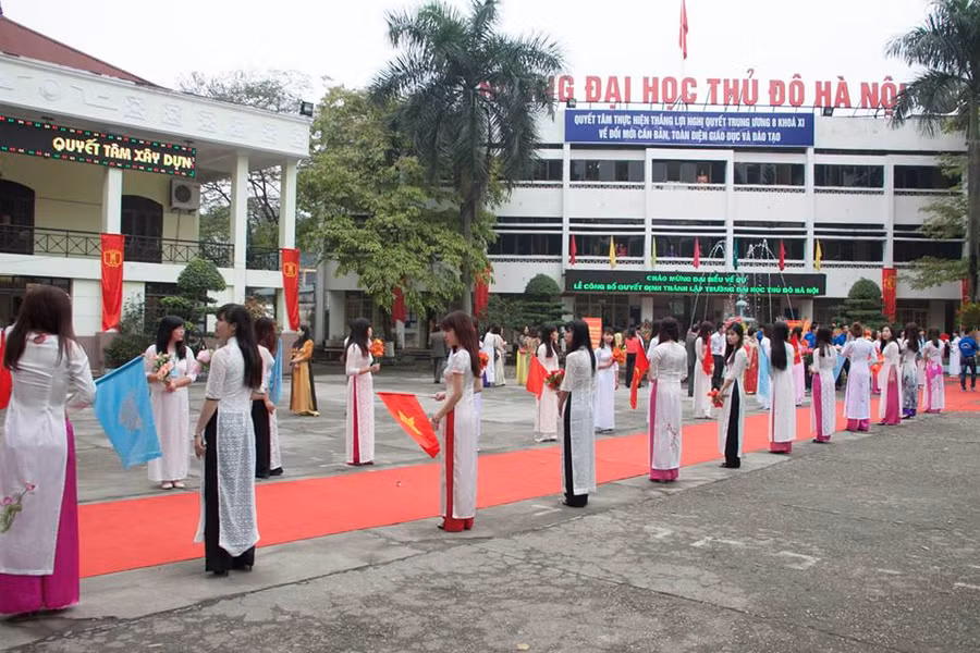 Nguồn internet
