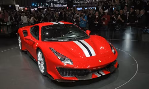 Một chiếc Ferrari 488. Một chiếc Ferrari 488. Ảnh: AFP.