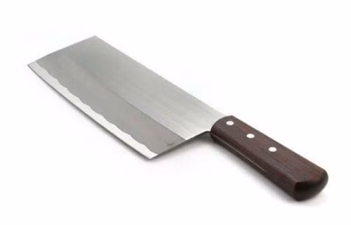 Dao cùn rỉ bạn có thể sử dụng kem đánh răng giúp dao sáng bóng hiệu quả.
