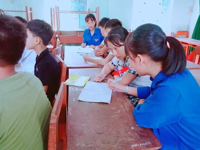 Lớp học hè miễn phí lại có “thưởng” thu hút học sinh - 3