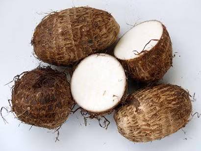 Món ngon bữa trưa: Canh khoai sọ rau rút, món ngon bổ dưỡng - Ảnh 2