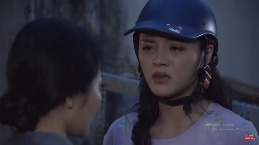 "Về nhà đi con" tập 82 Preview: Huệ khéo léo nhờ vả cô Hạnh.
