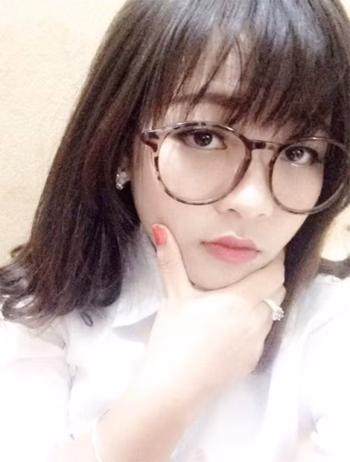 Thiếu nữ Mông và 5 năm “biến hình” từ lọ lem thành hot girl ảnh 10