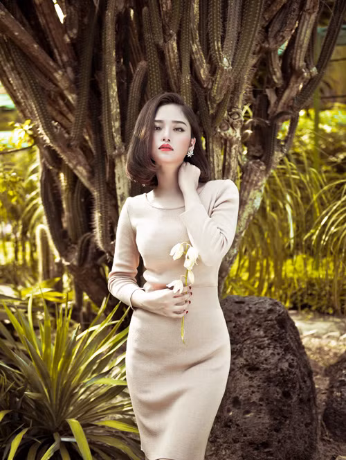 Học sao Việt mặc đẹp, sành điệu xuống phố ảnh 4 Học sao Việt mặc đẹp, sành điệu xuống phố cuối tuần