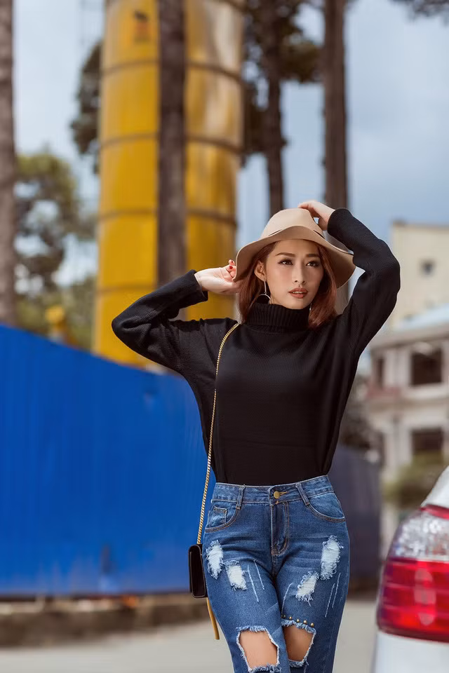 Hot girl Quỳnh Thy diện style “chất lừ” ra phố ngày se lạnh ảnh 12