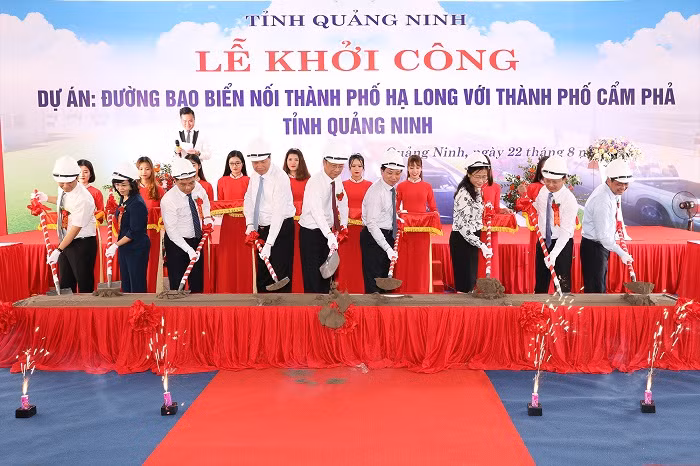 Quảng Ninh làm đường bao biển nối TP Hạ Long với TP Cẩm Phả.
