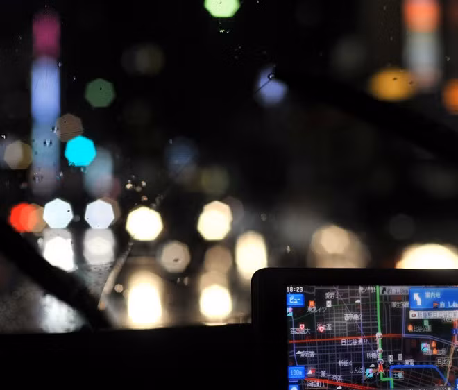Bí kíp giúp con gái đi taxi đêm một mình an toàn hình ảnh 7 Bi kip giup con gai di taxi dem mot minh an toan hinh anh 7