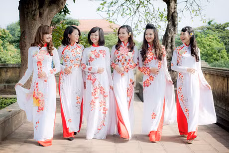 Nữ sinh Sư phạm