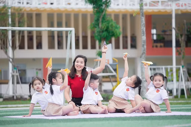 Học sinh mầm non trong hệ thống iSchool
