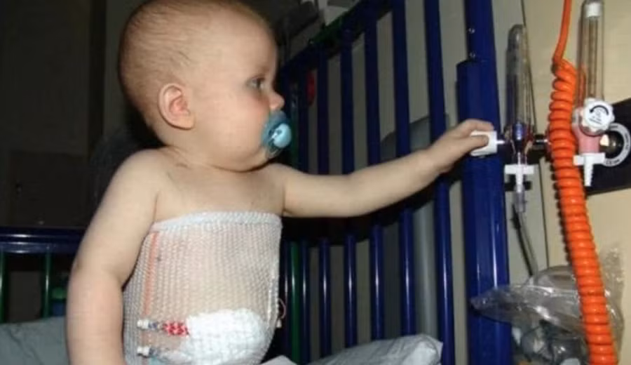 Mắc ung thư, bác sĩ nói sống được 10 phút, giờ đã 10 năm