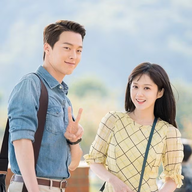 Nhan sắc không tuổi của Jang Na Ra sau gần 20 năm gia nhập làng giải trí - ảnh 11