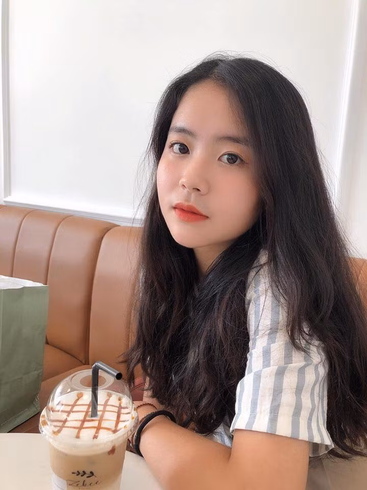 Bị crush phũ phàng, nữ sinh Hải Phòng gây sốt với màn lột xác ngoạn mục chỉ sau một mùa hè