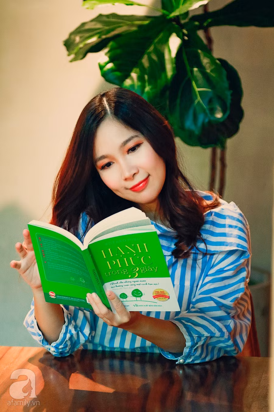Ca sĩ Duy Uyên Mắt Ngọc” trải lòng về 10 năm mưu sinh trên đất Mỹ, trầm cảm, rối loạn cảm xúc đến mức khóc cười lẫn lộn-5