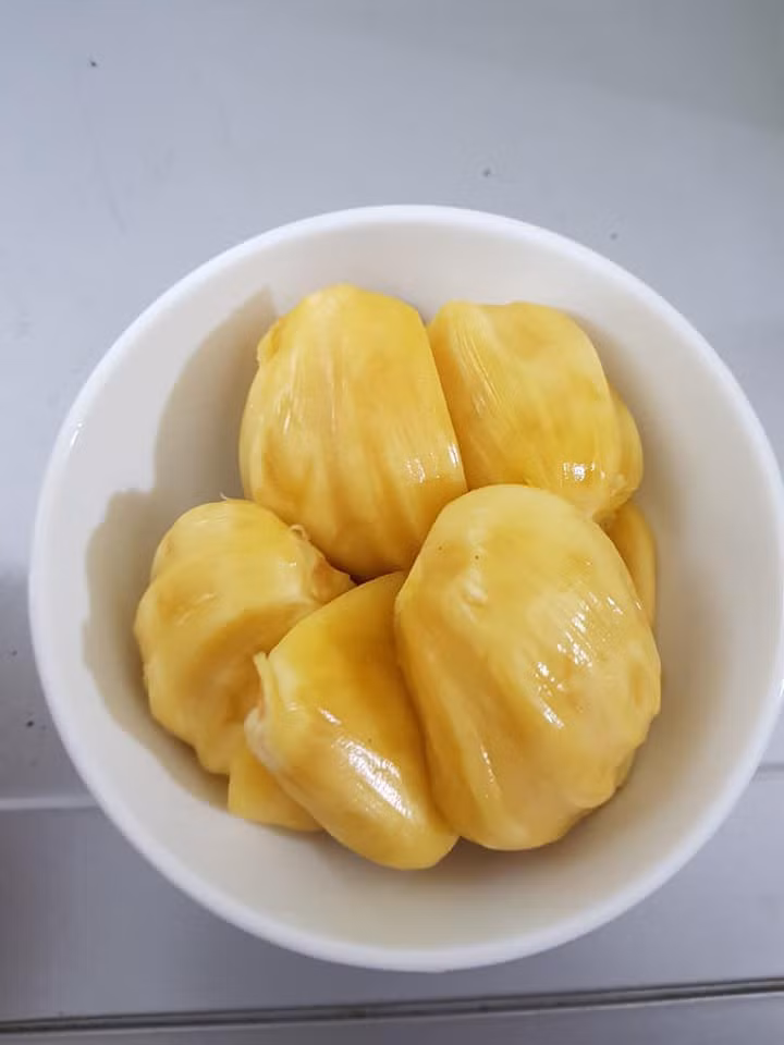 Than thở cây mít chỉ ra quả tí hon sau 4 năm chăm bẵm, ai ngờ bổ ra ai cũng xuýt xoa ảnh 5